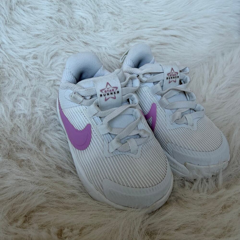 Nike Star Runner Toddler Girls Shoes - Size 5C (Excellent Condition)